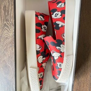 Mellissa ground Mickey mouse slip ons